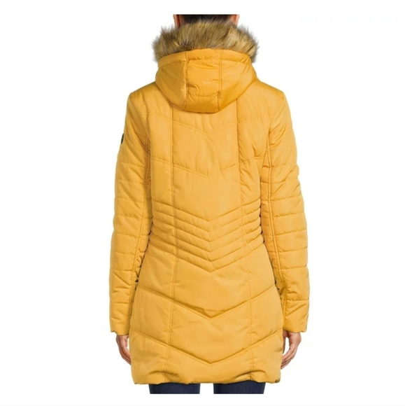 Quilted Puffer Coat in Warm Yellow Mustard - Picture 3 of 3